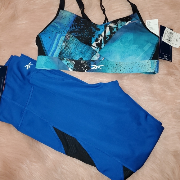 2pc Reebok  set - Picture 2 of 3